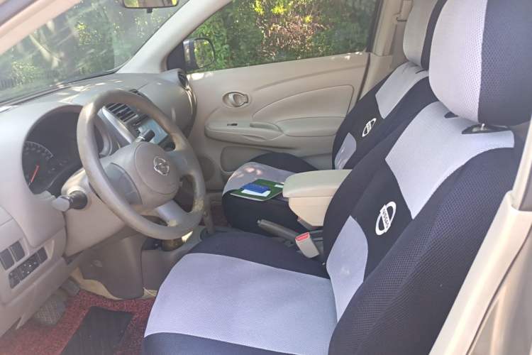 Used Nissan Sunny 2011 1.5XE CVT Comfort Edition Left Front Seat