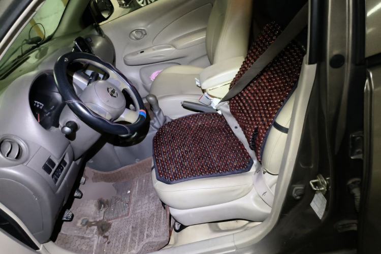 Used Nissan Sunny 2011 1.5XE Manual Comfort Edition Left Front Seat