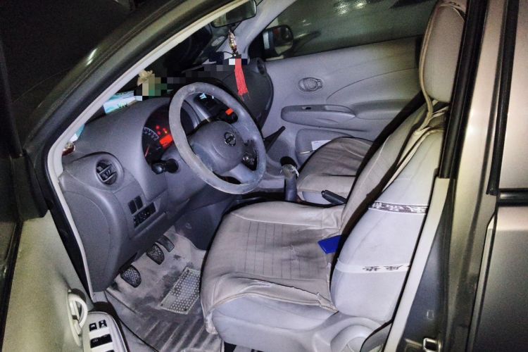 Used Nissan Sunny 2011 1.5XE Manual Comfort Edition Left Front Seat