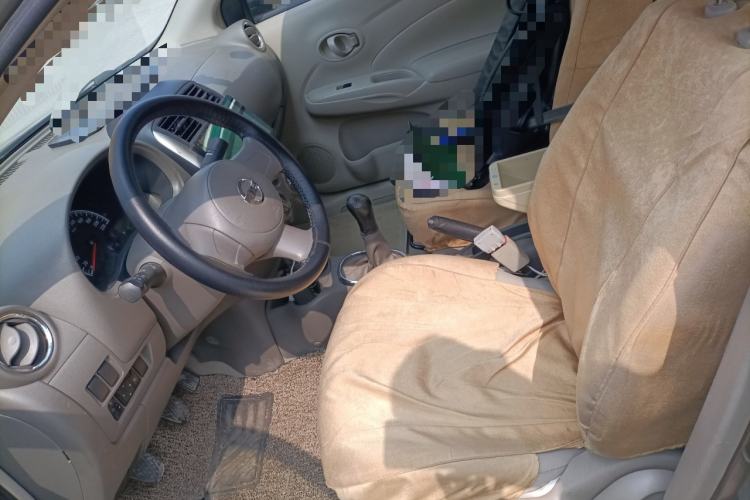 Used Nissan Sunny 2011 1.5XE Manual Comfort Edition Left Front Seat