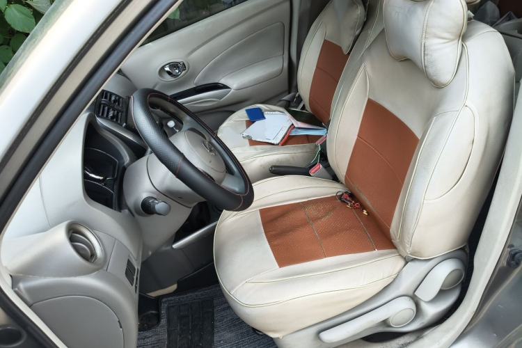 Used Nissan Sunny 2011 1.5XL CVT Luxury Edition Left Front Seat
