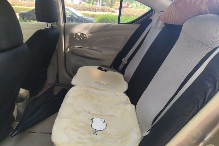 Used Nissan Sunny 2011 1.5XE Manual Comfort Edition Left Rear Seat