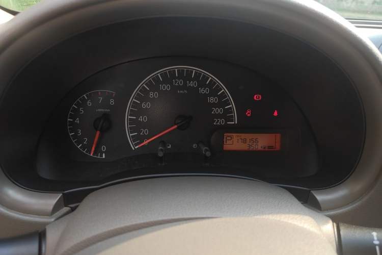 Used Nissan Sunny 2011 1.5XE CVT Comfort Edition Odometer Close Up