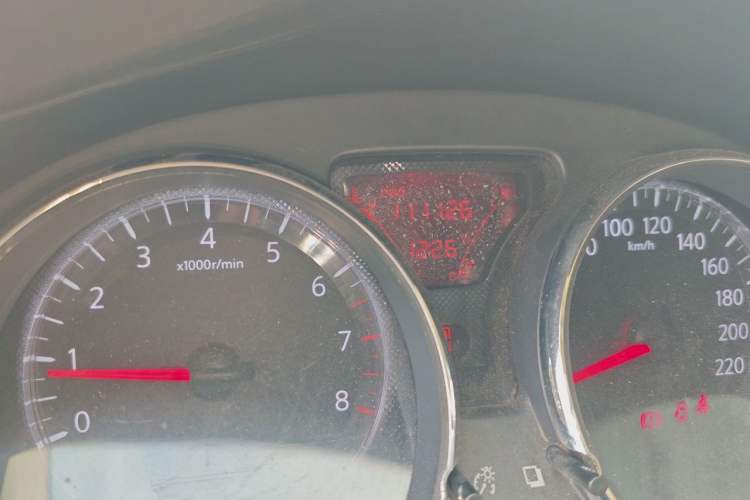 Used Nissan Sunny 2011 1.5XL CVT Luxury Edition Odometer Close Up