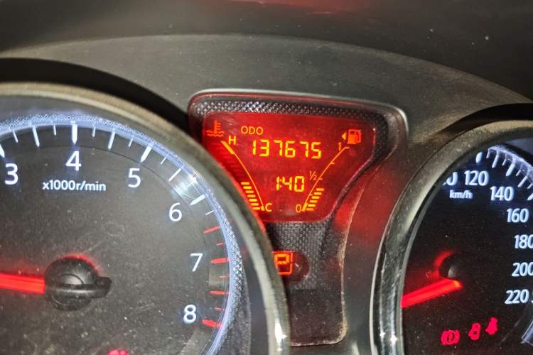 Used Nissan Sunny 2011 1.5XL CVT Luxury Edition Odometer Close Up