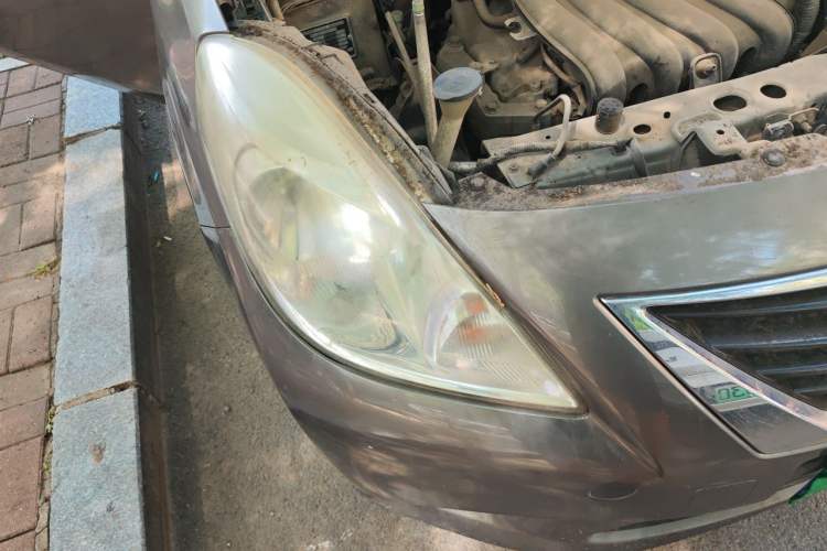 Used Nissan Sunny 2011 1.5XE CVT Comfort Edition Right Front Headlight