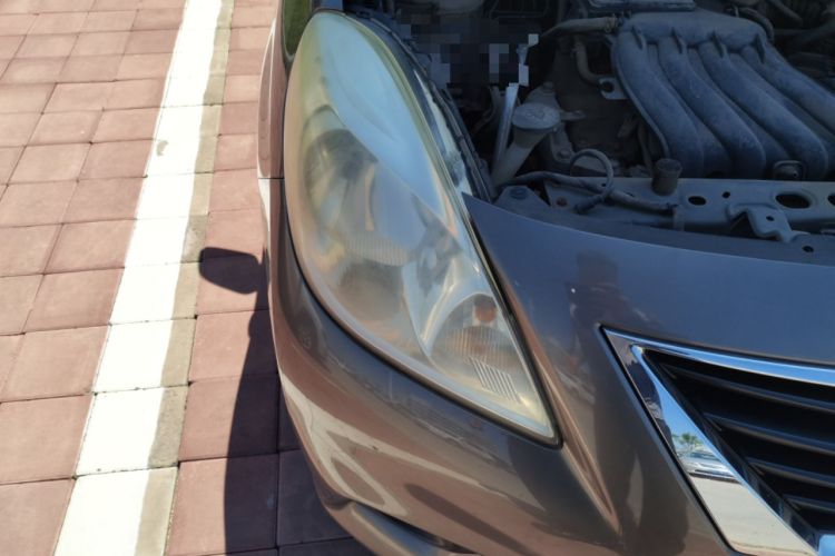 Used Nissan Sunny 2011 1.5XE CVT Comfort Edition Right Front Headlight