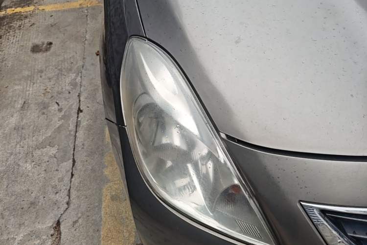 Used Nissan Sunny 2011 1.5XL CVT Luxury Edition Right Front Headlight