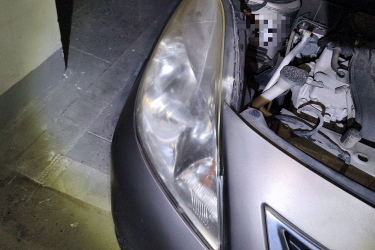Used Nissan Sunny 2011 1.5XE Manual Comfort Edition Right Front Headlight