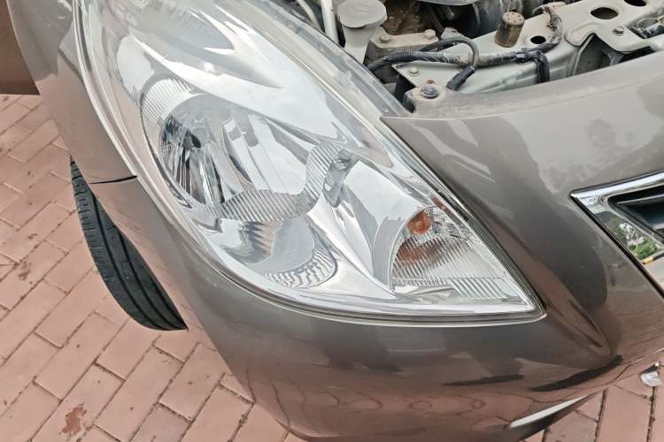 Used Nissan Sunny 2011 1.5XL CVT Luxury Edition Right Front Headlight