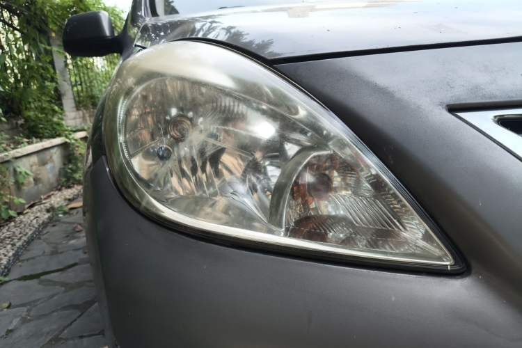 Used Nissan Sunny 2011 1.5XL CVT Luxury Edition Right Front Headlight