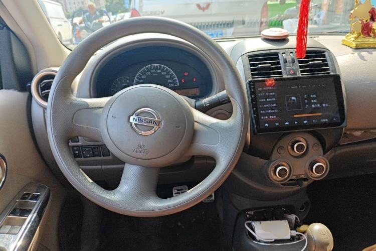 Used Nissan Sunny 2011 1.5XE Manual Comfort Edition Steering Wheel