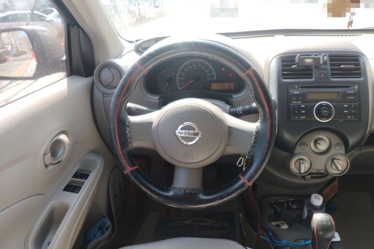 Used Nissan Sunny 2011 1.5XE Manual Comfort Edition Steering Wheel