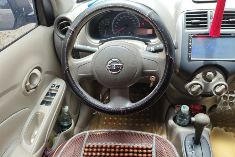 Used Nissan Sunny 2011 1.5XE CVT Comfort Edition Steering Wheel