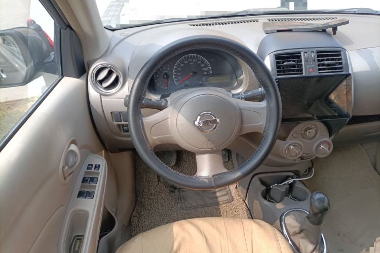 Used Nissan Sunny 2011 1.5XE Manual Comfort Edition Steering Wheel