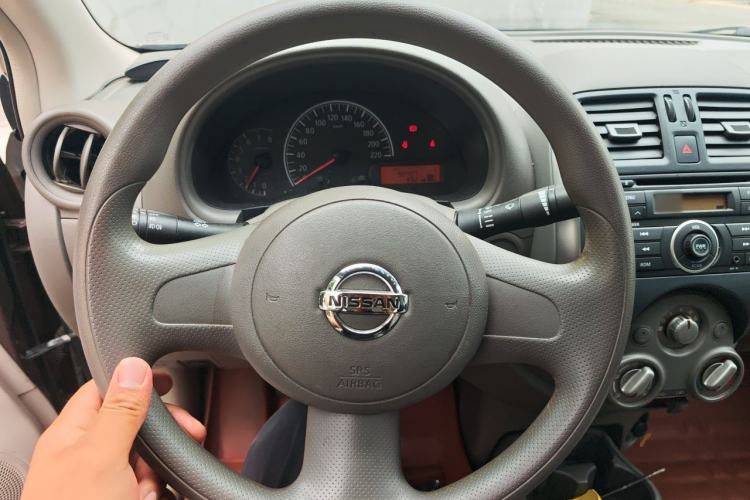 Used Nissan Sunny 2011 1.5XE Manual Comfort Edition Steering Wheel