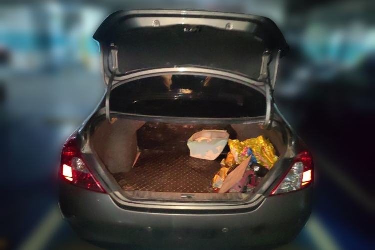 Used Nissan Sunny 2011 1.5XE Manual Comfort Edition Trunk