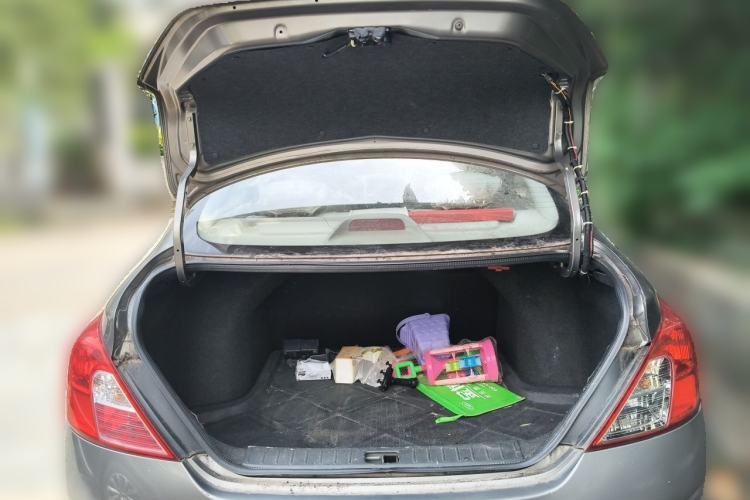 Used Nissan Sunny 2011 1.5XL CVT Luxury Edition Trunk
