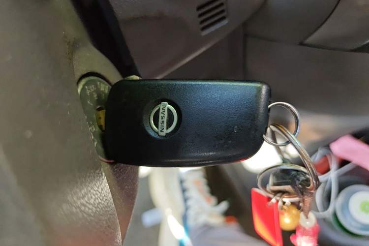 Used Nissan Sunny 2011 1.5XE CVT Comfort Edition Vehicle Key
