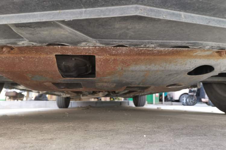 Used Nissan Sunny 2014 1.5XE Manual Elite Edition Chassis Front