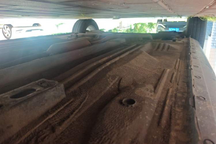 Used Nissan Sunny 2014 1.5XE Manual Comfort Edition Chassis Front Right