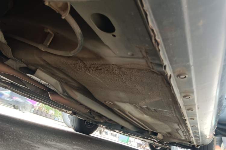 Used Nissan Sunny 2014 1.5XE CVT Elite Edition Chassis Rear Right
