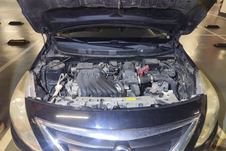 Used Nissan Sunny 2014 1.5XE CVT Elite Edition Engine Bay