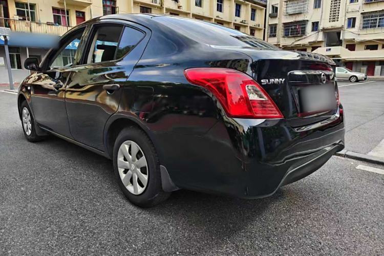 Used Nissan Sunny 2014 1.5XE CVT Comfort Edition Exterior 3