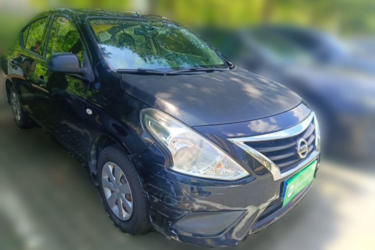 Used Nissan Sunny 2014 1.5XE CVT Elite Edition Front Right 45 Deg