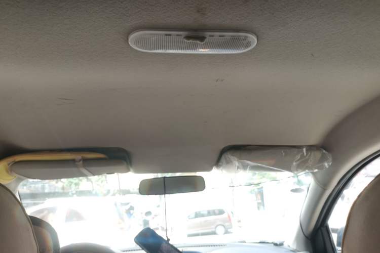 Used Nissan Sunny 2014 1.5XE Manual Elite Edition Headliner