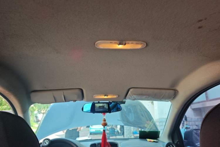 Used Nissan Sunny 2014 1.5XE Manual Comfort Edition Headliner