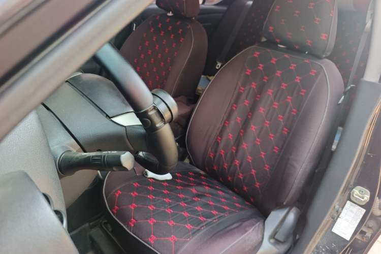 Used Nissan Sunny 2014 1.5XE Manual Comfort Edition Left Front Seat