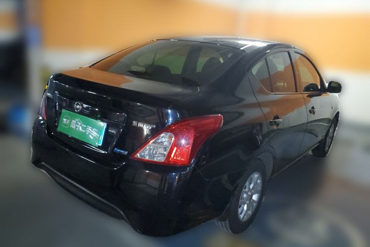 Used Nissan Sunny 2014 1.5XE Manual Comfort Edition Rear Right 45 Deg