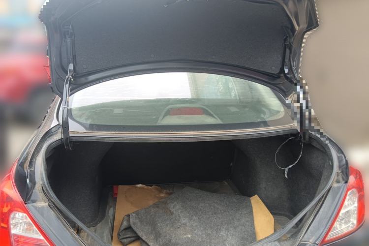 Used Nissan Sunny 2014 1.5XE CVT Elite Edition Trunk