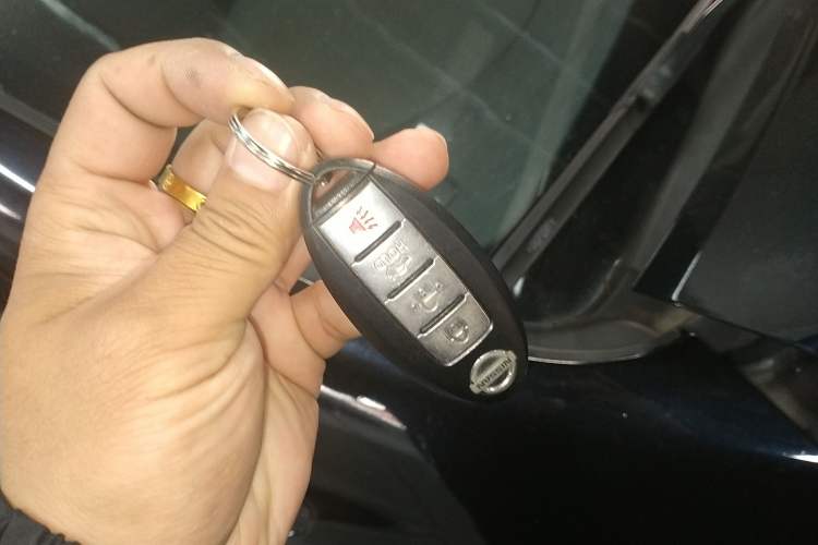 Used Nissan Sunny 2014 1.5XL CVT Luxury Edition Vehicle Key