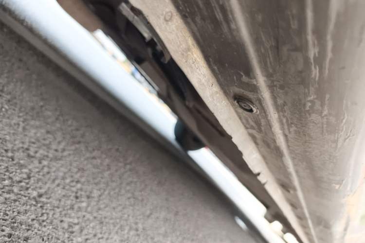 Used Nissan Sunny 2014 1.5XE Manual Comfort Edition Chassis Rear Right
