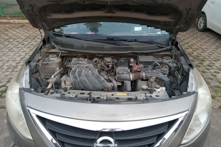 Used Nissan Sunny 2014 1.5XE Manual Comfort Edition Engine Bay