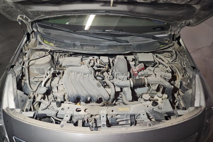 Used Nissan Sunny 2014 1.5XE Manual Elite Edition Engine Bay