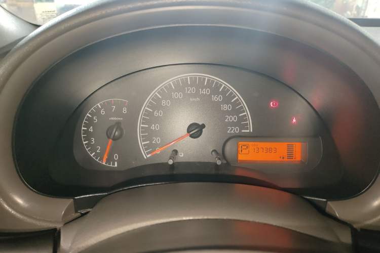 Used Nissan Sunny 2014 1.5XE CVT Comfort Edition Instrument Cluster