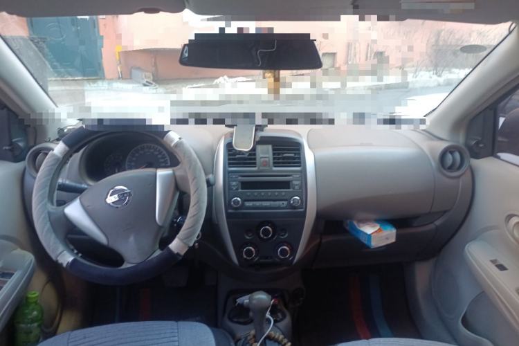 Used Nissan Sunny 2014 1.5XE CVT Comfort Edition Interior 2