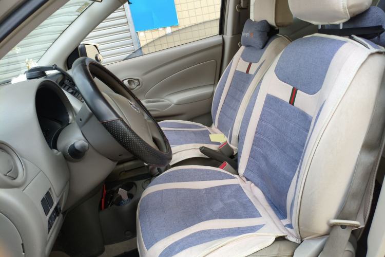 Used Nissan Sunny 2014 1.5XE Manual Elite Edition Left Front Seat