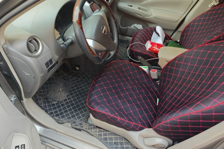 Used Nissan Sunny 2014 1.5XE CVT Comfort Edition Left Front Seat