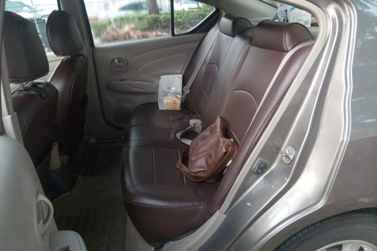 Used Nissan Sunny 2014 1.5XE Manual Comfort Edition Left Rear Seat