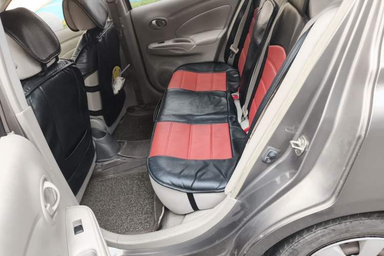Used Nissan Sunny 2014 1.5XE Manual Comfort Edition Left Rear Seat