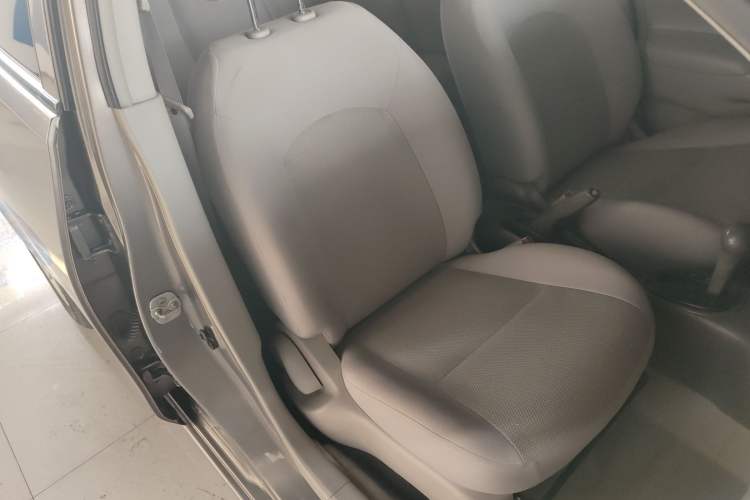 Used Nissan Sunny 2014 1.5XE CVT Comfort Edition Right Front Seat