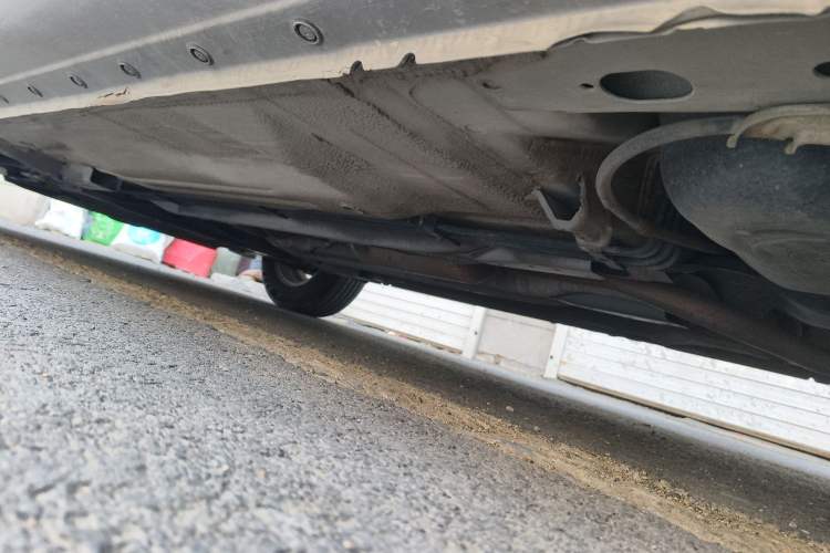 Used Nissan Sunny 2014 1.5XE Manual Comfort Edition Chassis Front Left