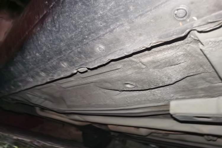 Used Nissan Sunny 2014 1.5XE Manual Comfort Edition Chassis Front Right