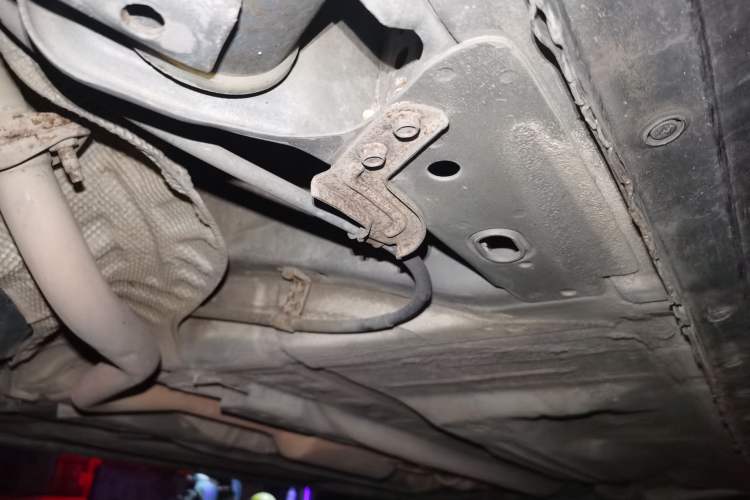 Used Nissan Sunny 2014 1.5XE Manual Comfort Edition Chassis Rear Right