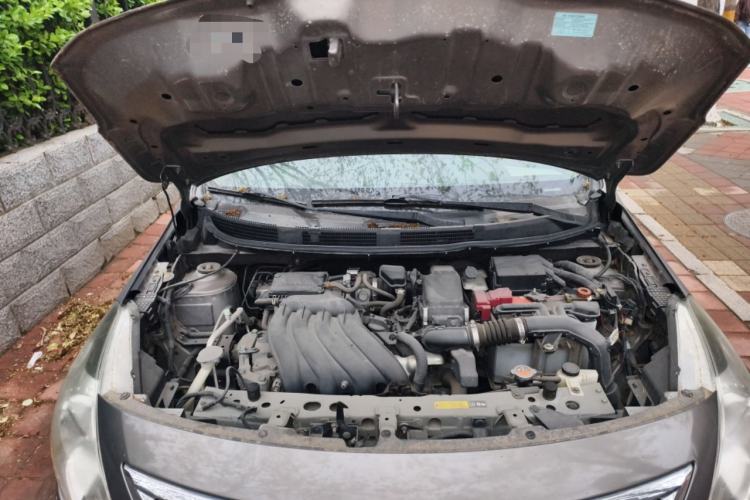 Used Nissan Sunny 2014 1.5XE Manual Elite Edition Engine Bay