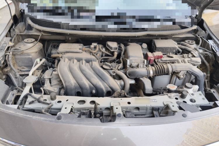 Used Nissan Sunny 2014 1.5XE Manual Comfort Edition Engine Bay